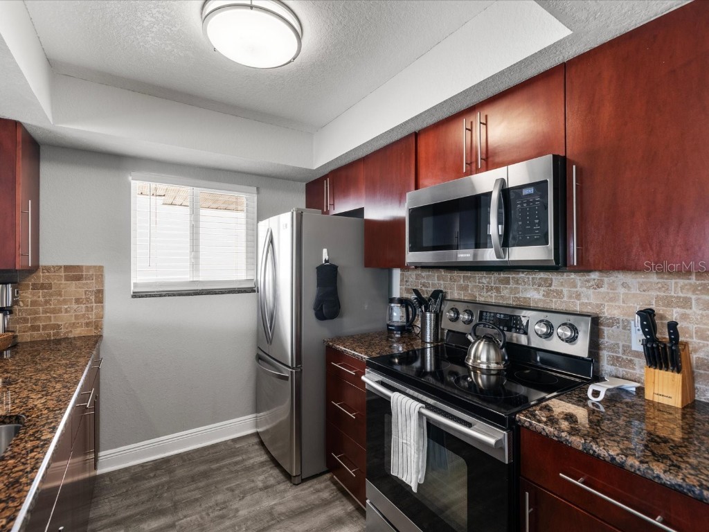 185 Brightwater Drive #6 Clearwater Beach FL 33767 TB8442772 image6