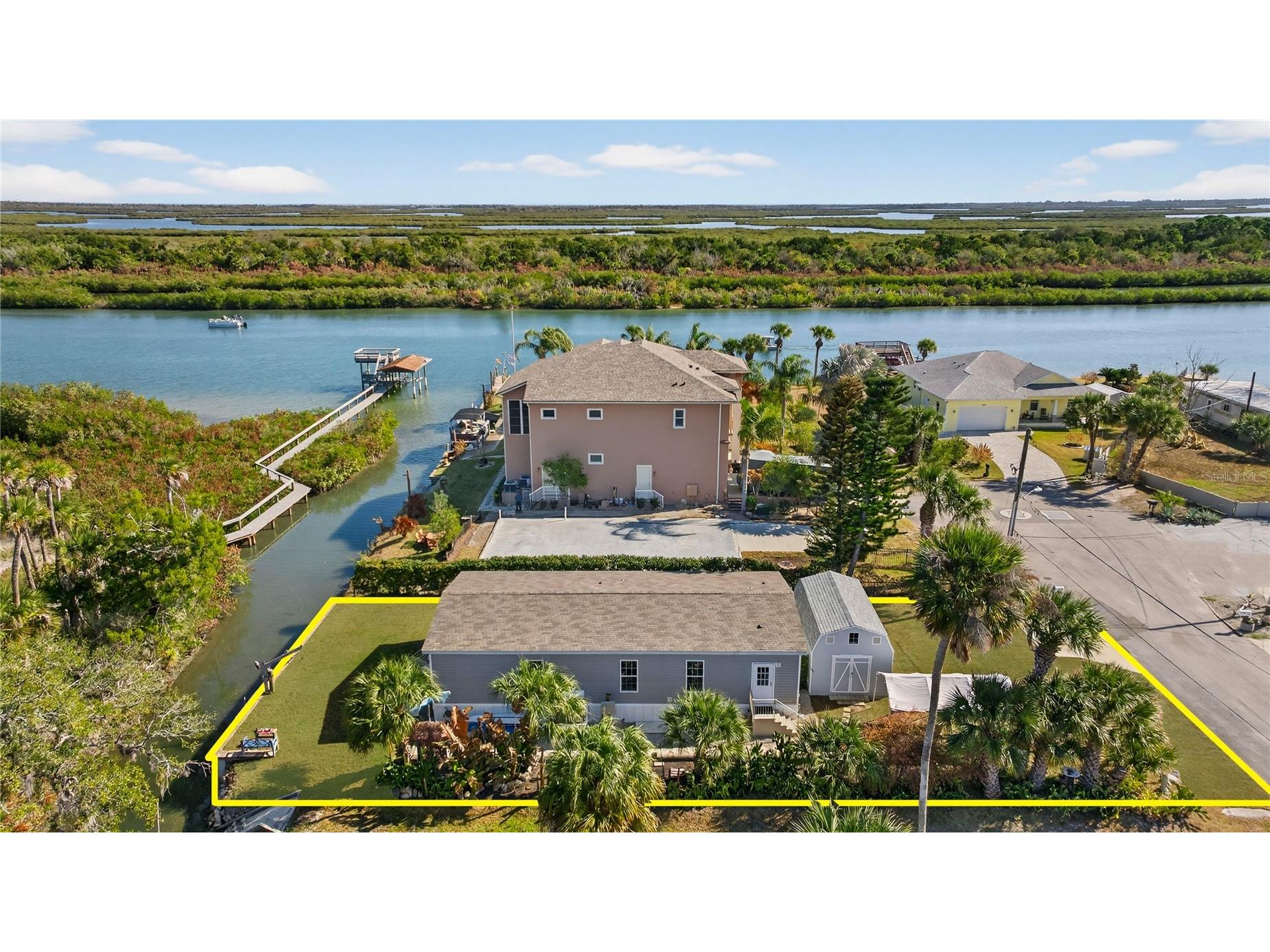 185 Coleman Street Edgewater FL 32141 V4947360 image1