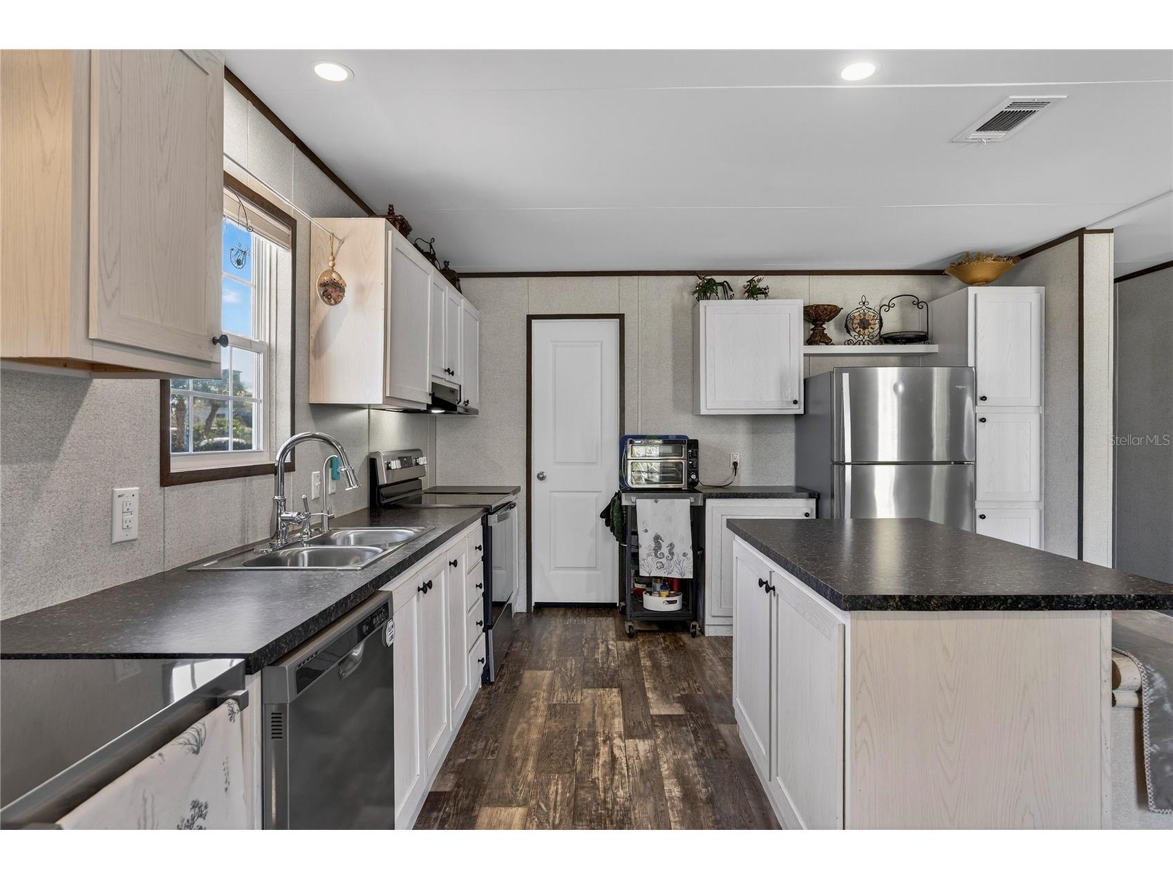 185 Coleman Street Edgewater FL 32141 V4947360 image15