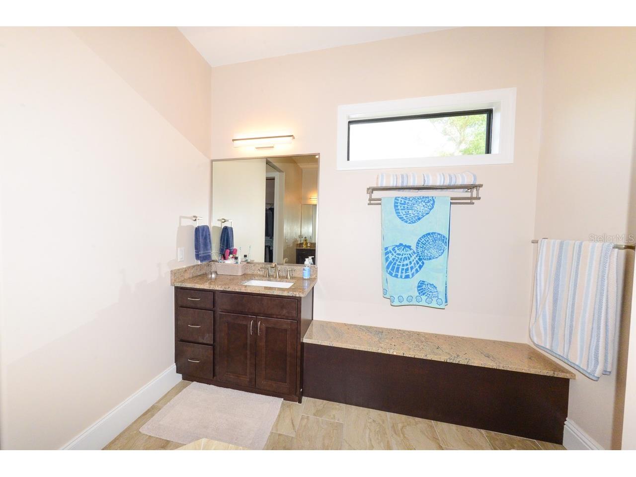 185 Colony Point Dr. Punta Gorda FL 33950 C7519007 image29