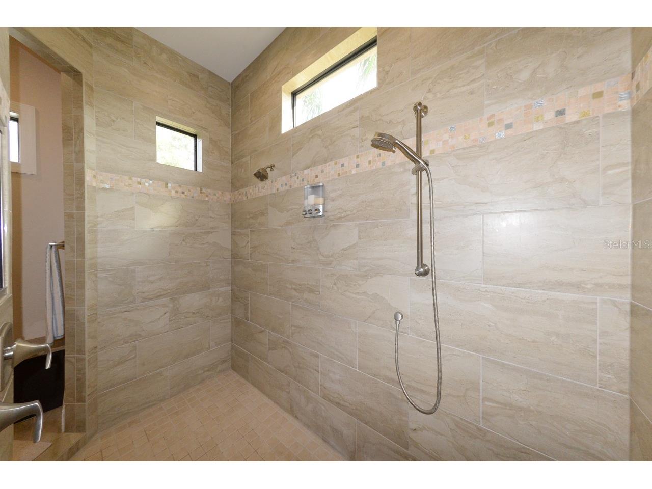 185 Colony Point Dr. Punta Gorda FL 33950 C7519007 image31