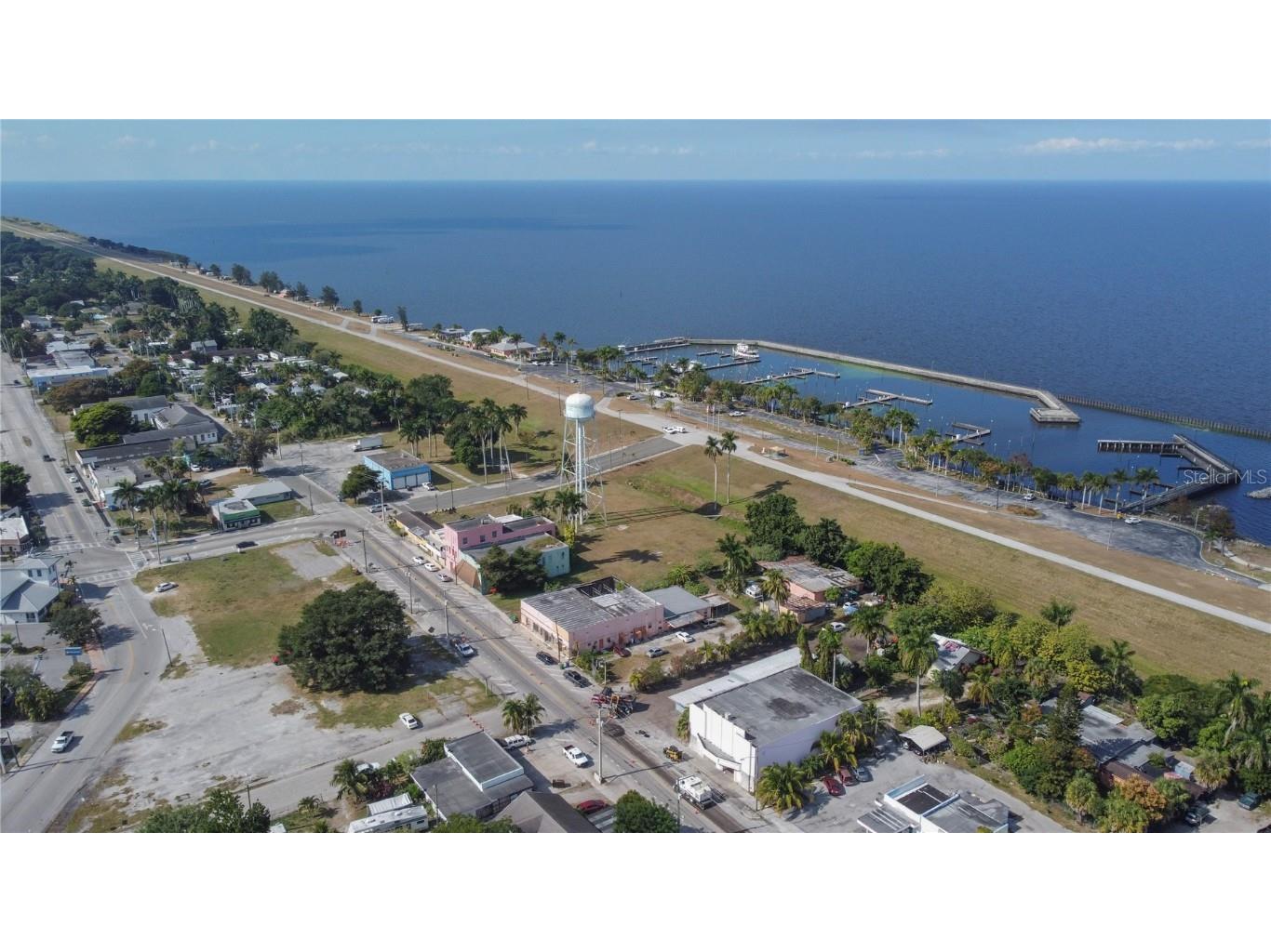185 E Main Street Pahokee FL 33476 GC535853 image10