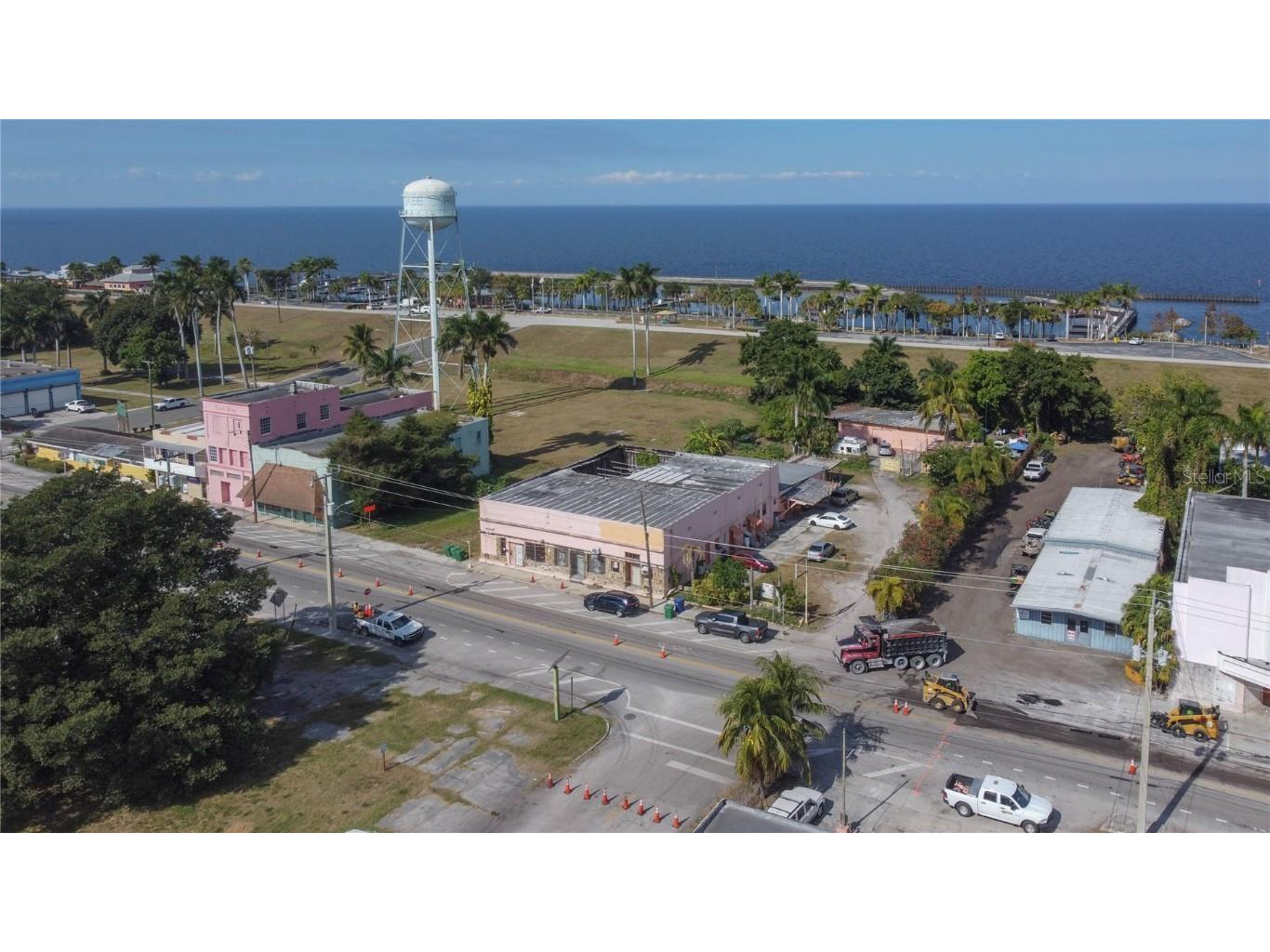 185 E Main Street Pahokee FL 33476 GC535853 image11