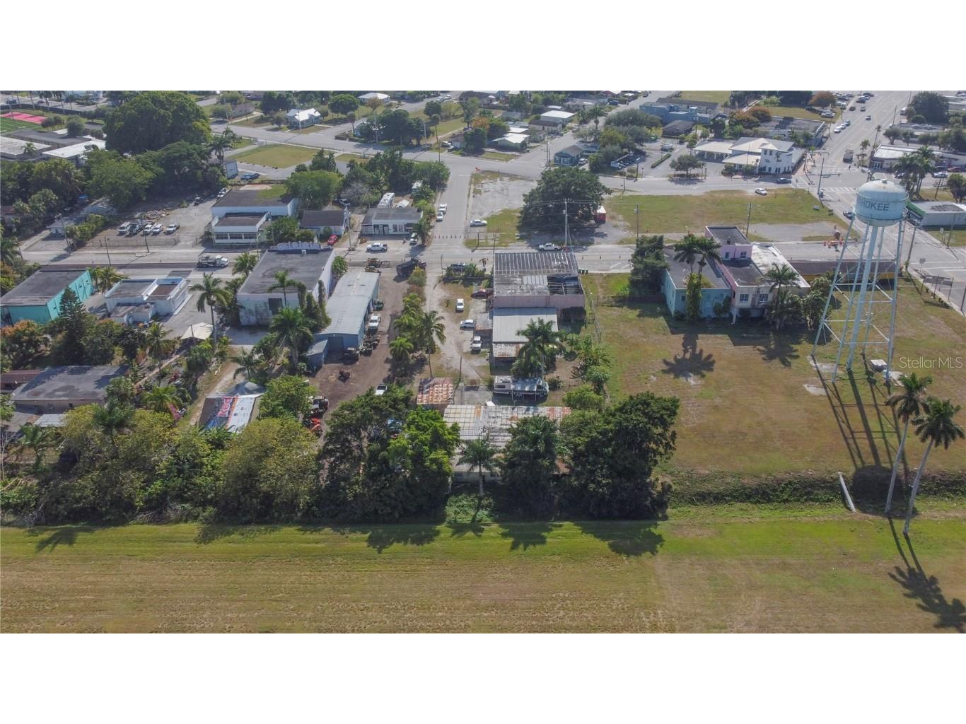 185 E Main Street Pahokee FL 33476 GC535853 image14