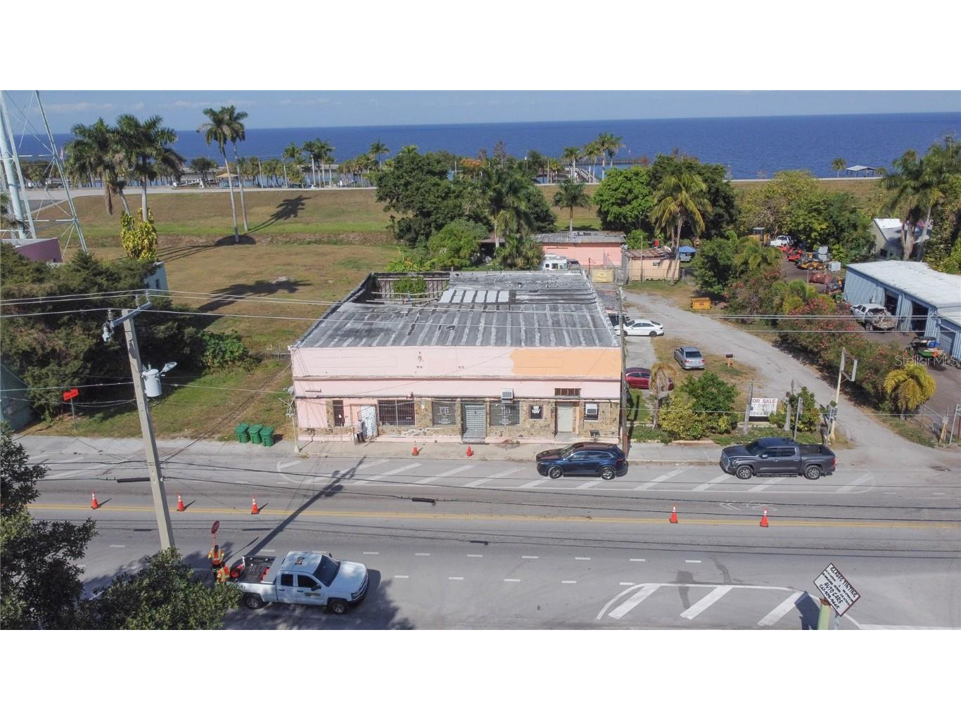 185 E Main Street Pahokee FL 33476 GC535853 image2