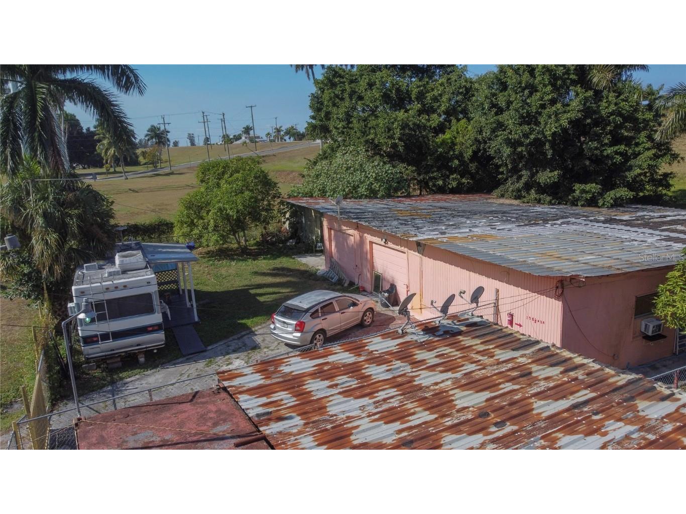 185 E Main Street Pahokee FL 33476 GC535853 image31