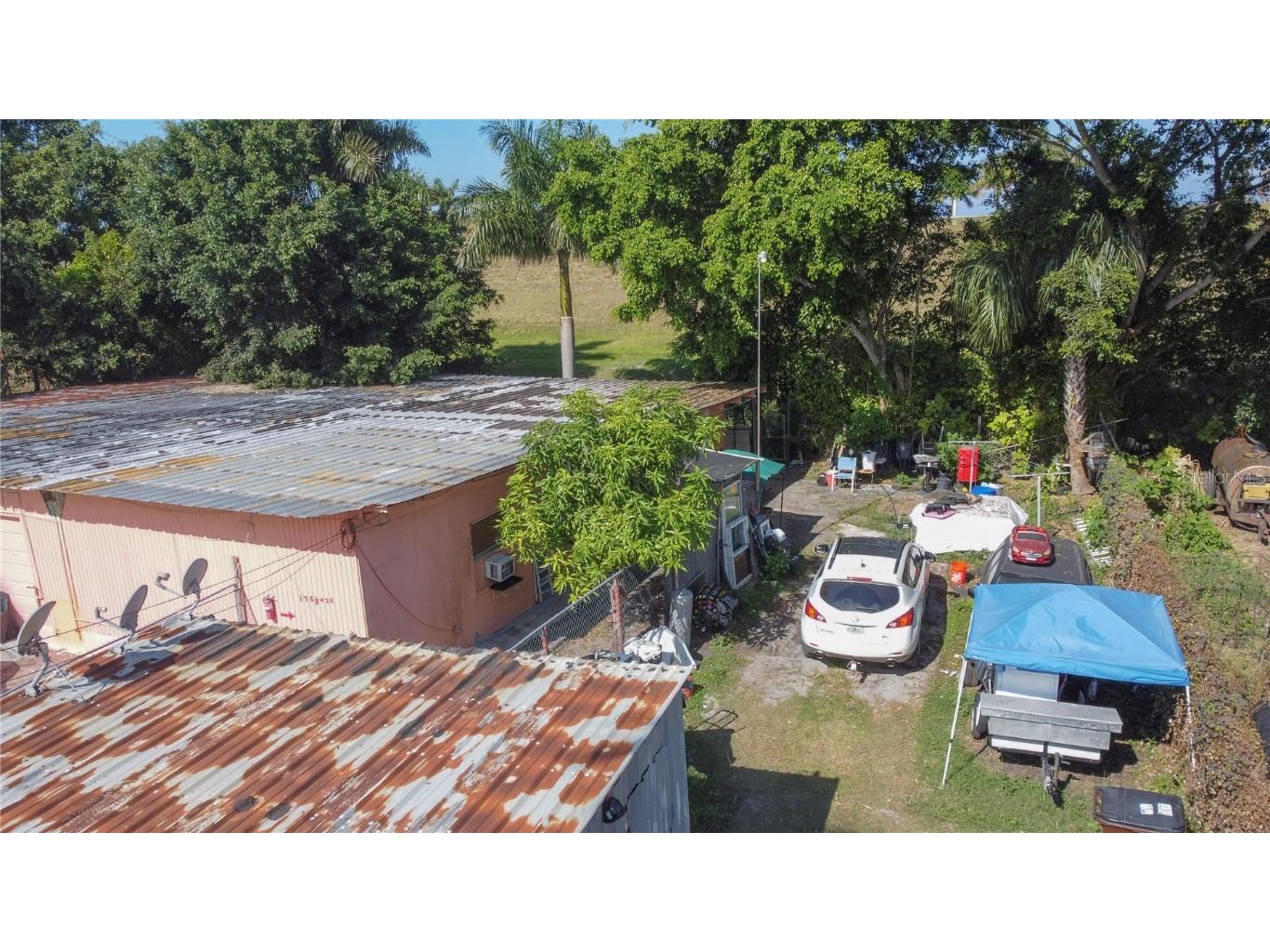 185 E Main Street Pahokee FL 33476 GC535853 image32