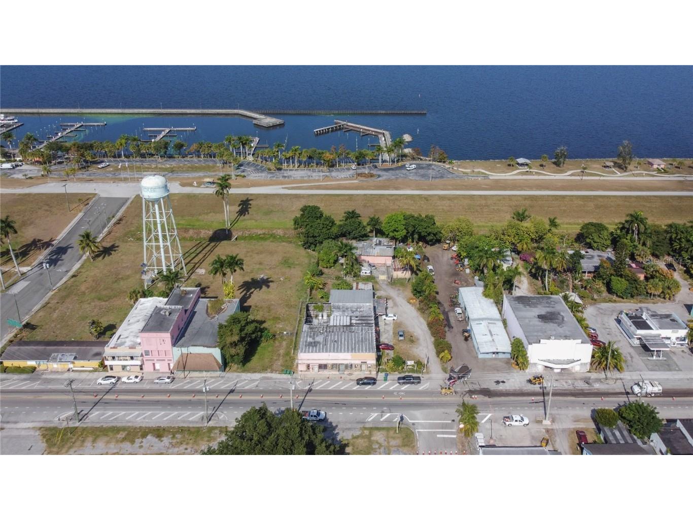 185 E Main Street Pahokee FL 33476 GC535853 image6