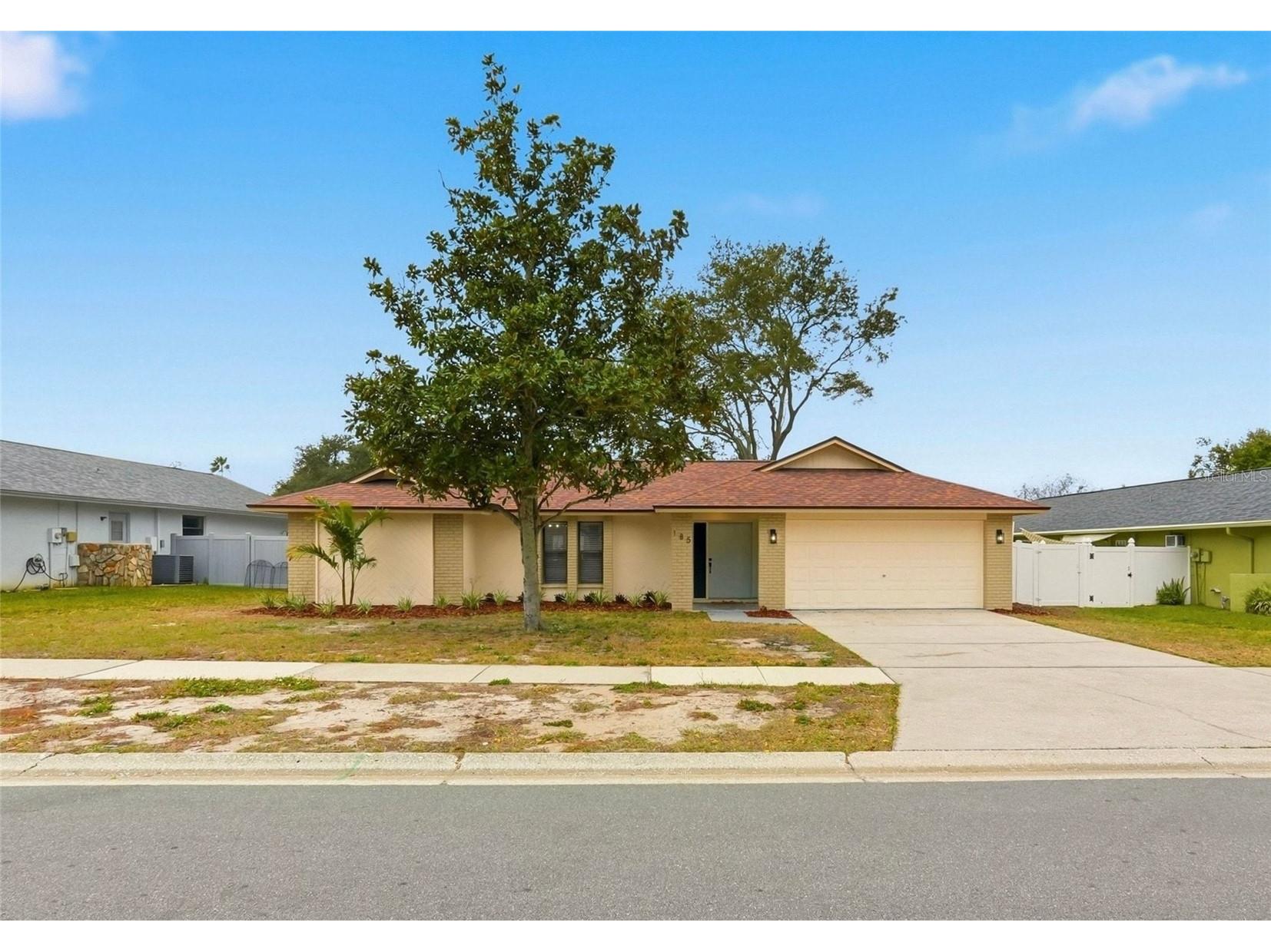 185 Foxcroft Drive W Palm Harbor FL 34683 TB8468887 image1