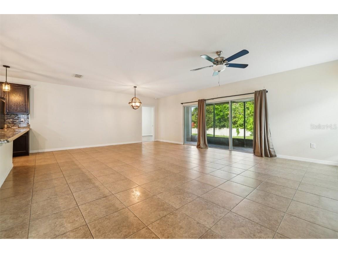 185 Hamlet Loop Davenport FL 33837 G5097403 image4