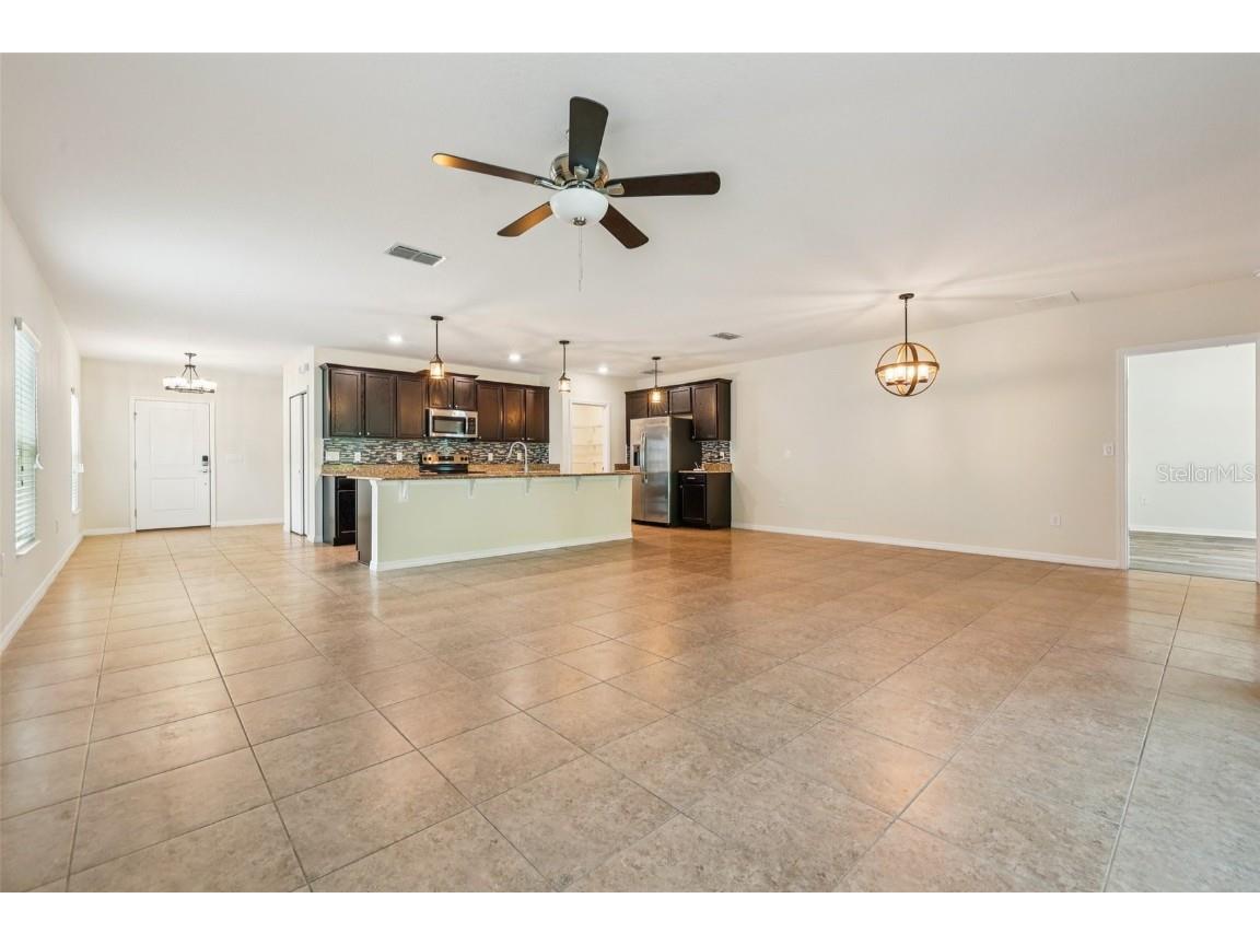 185 Hamlet Loop Davenport FL 33837 G5097403 image5