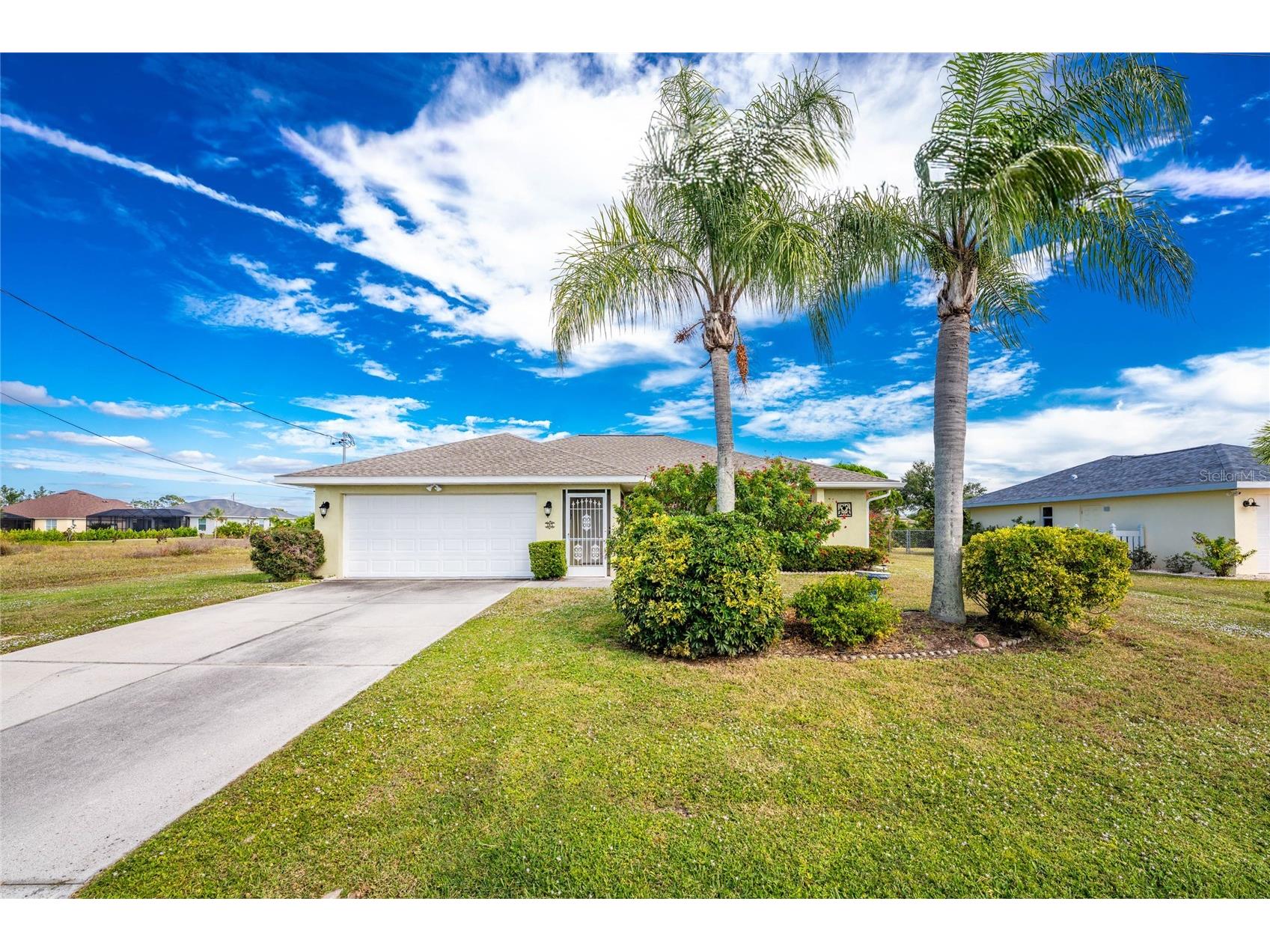 185 Mariner Lane Rotonda West FL 33947 D6144590 image1