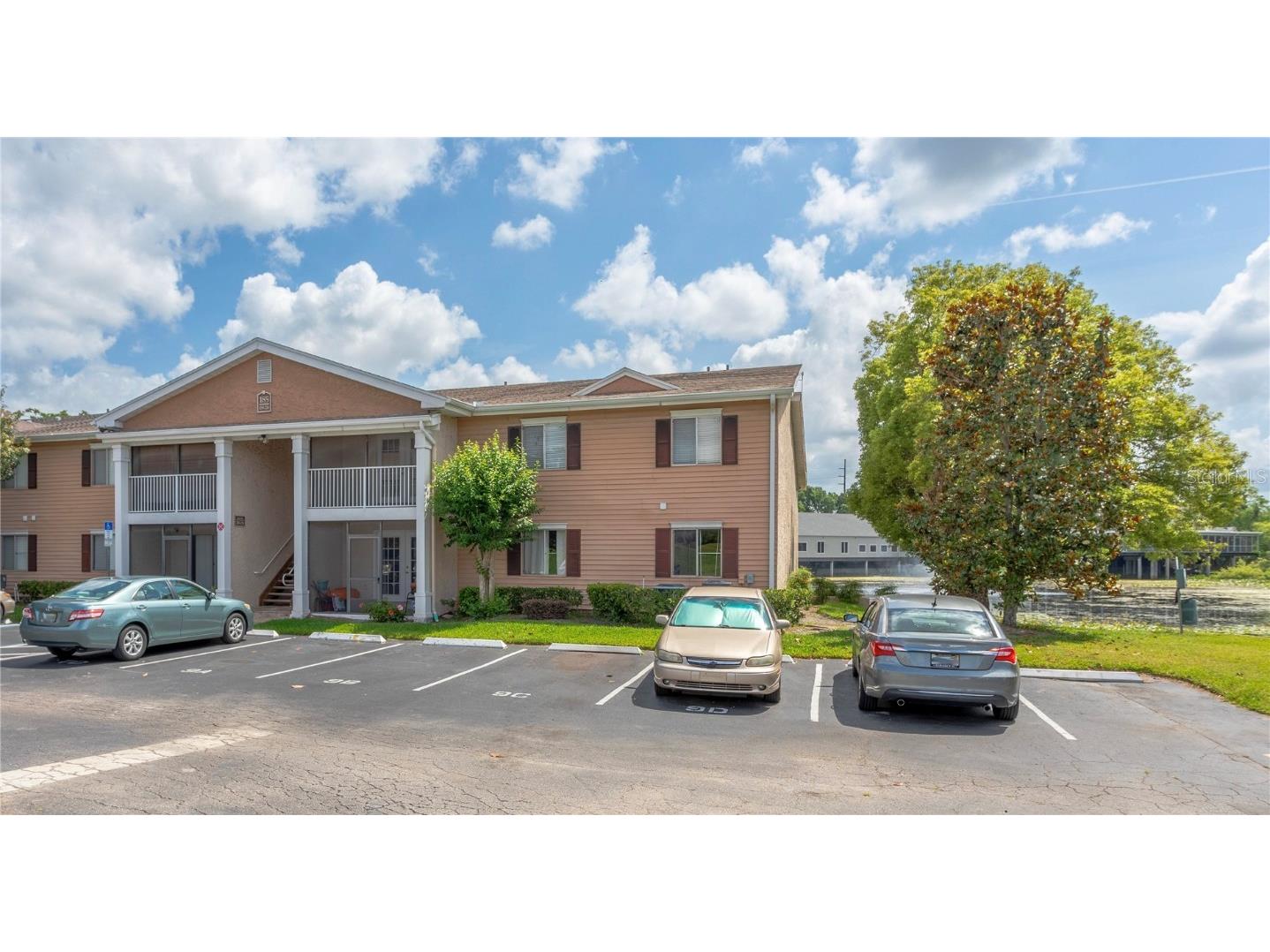 185 Pearl Lake Causeway #214 Altamonte Springs FL 32714 O6191487 image1
