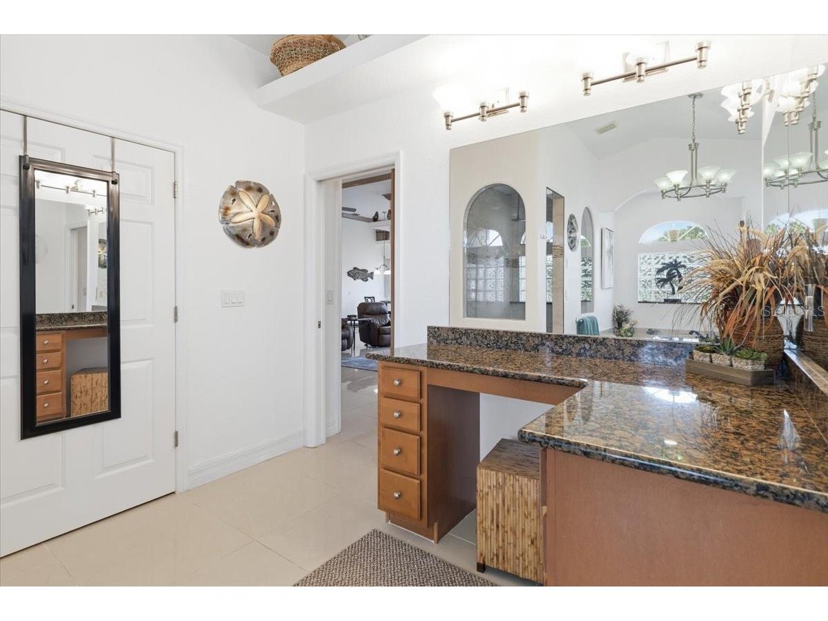 185 Rotonda Boulevard E Rotonda West FL 33947 D6146653 image30