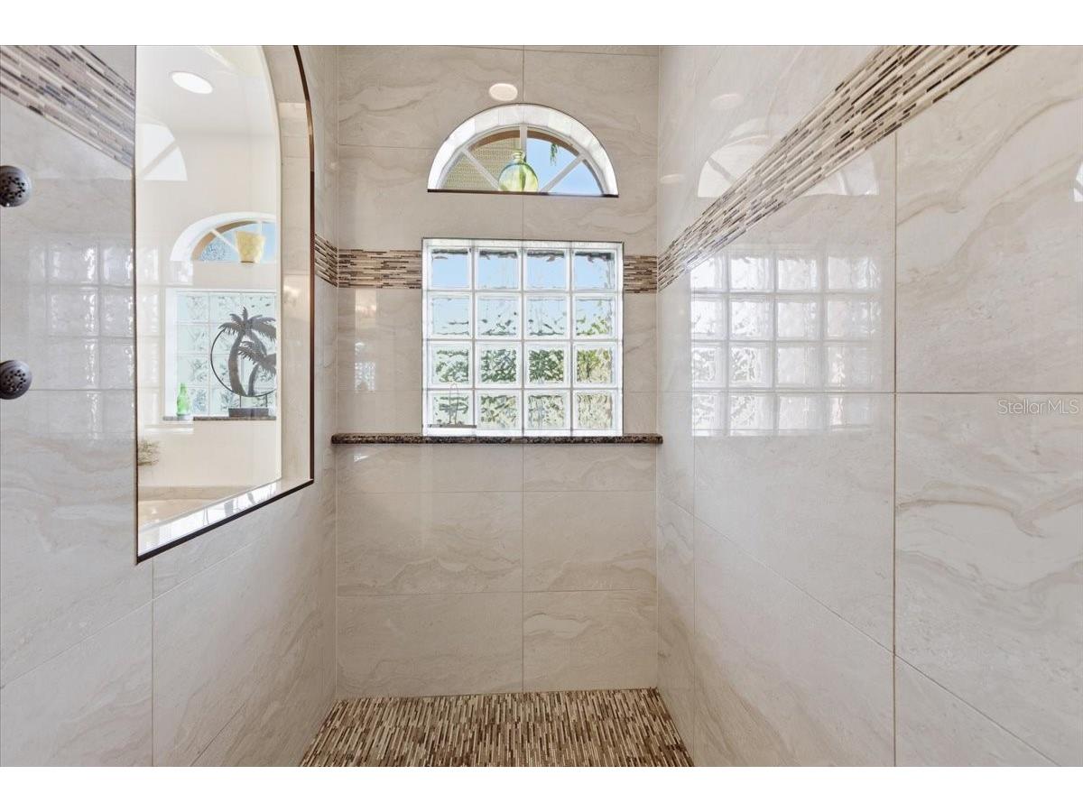 185 Rotonda Boulevard E Rotonda West FL 33947 D6146653 image34