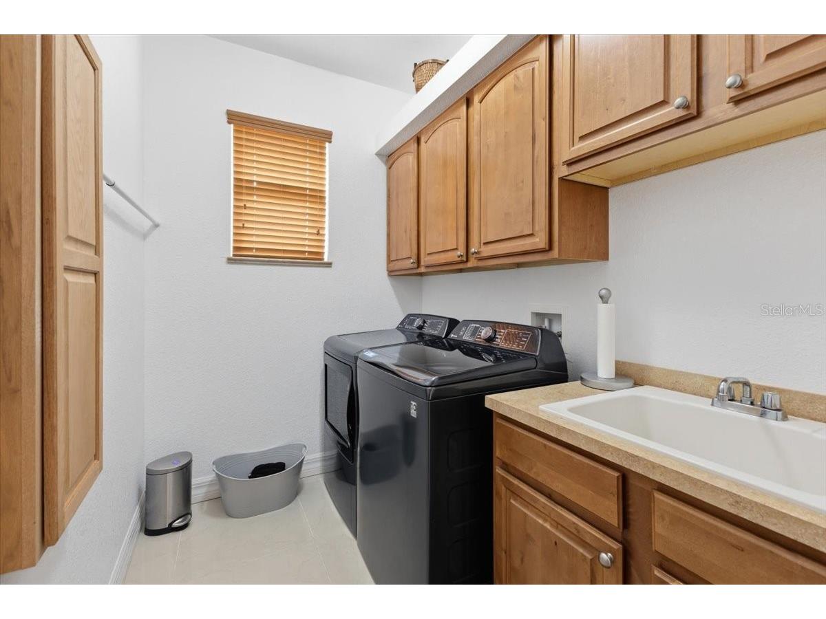 185 Rotonda Boulevard E Rotonda West FL 33947 D6146653 image46