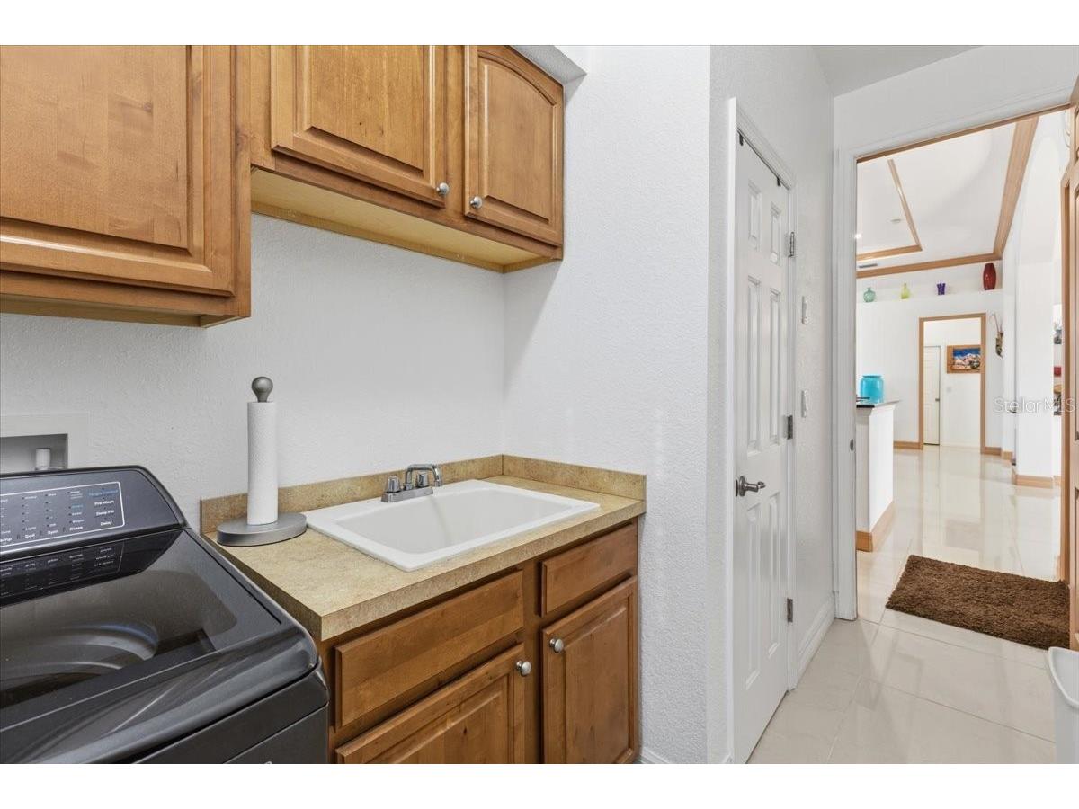 185 Rotonda Boulevard E Rotonda West FL 33947 D6146653 image47