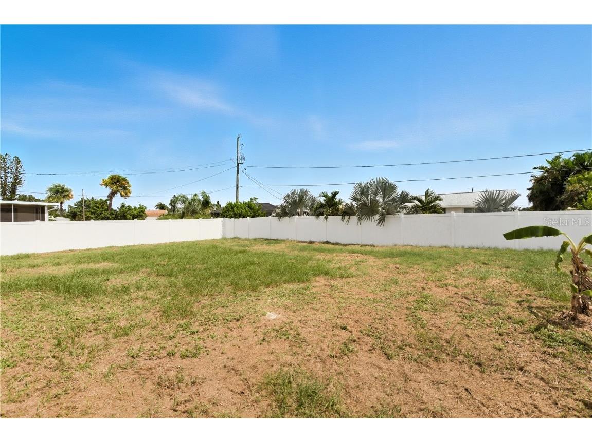 185 Salem Avenue NW Port Charlotte FL 33952 TB8437588 image33