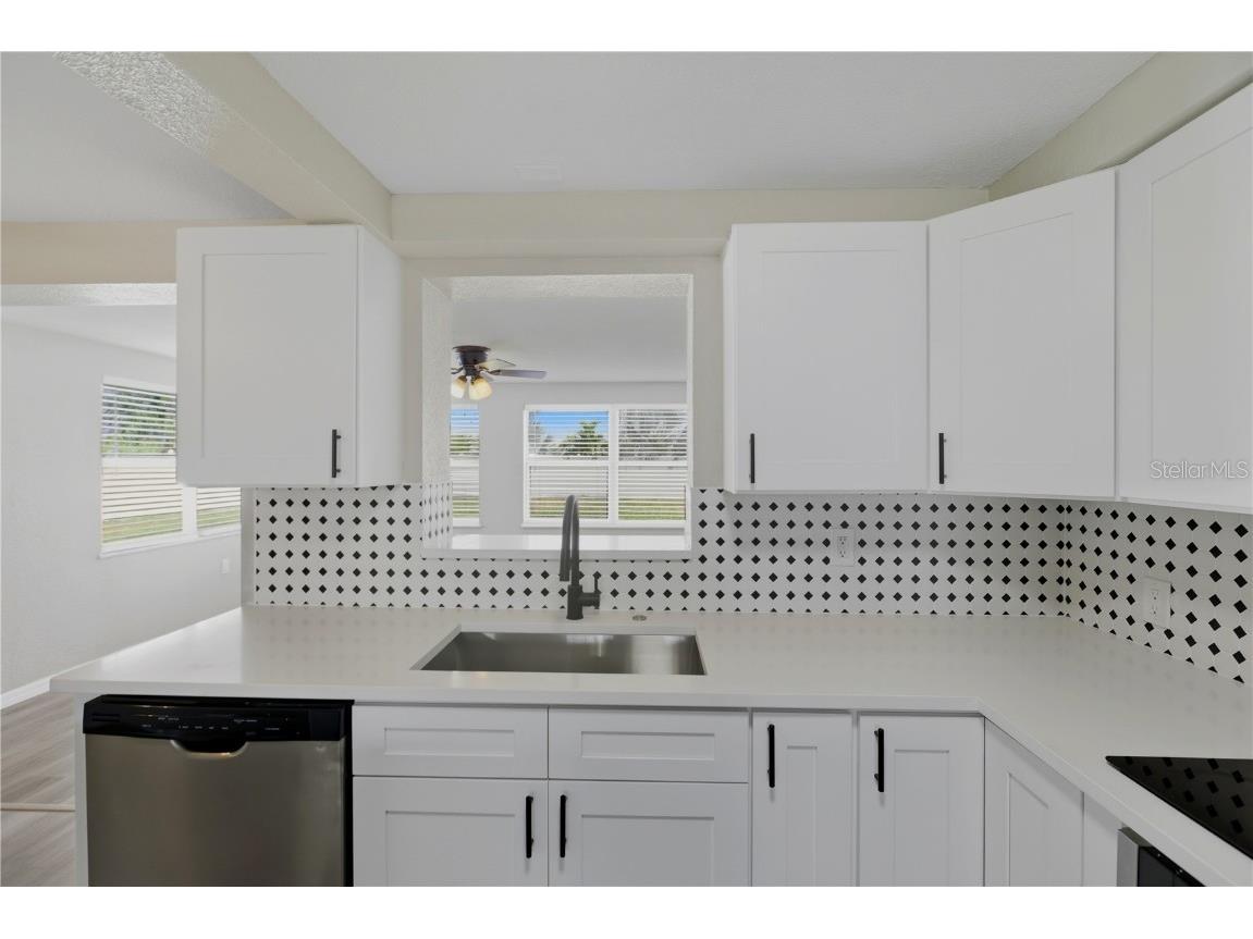 185 Salem Avenue NW Port Charlotte FL 33952 TB8437588 image5