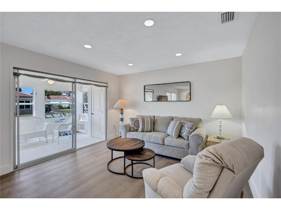 185 Vista Hermosa Circle Sarasota FL 34242 A4667525 image10