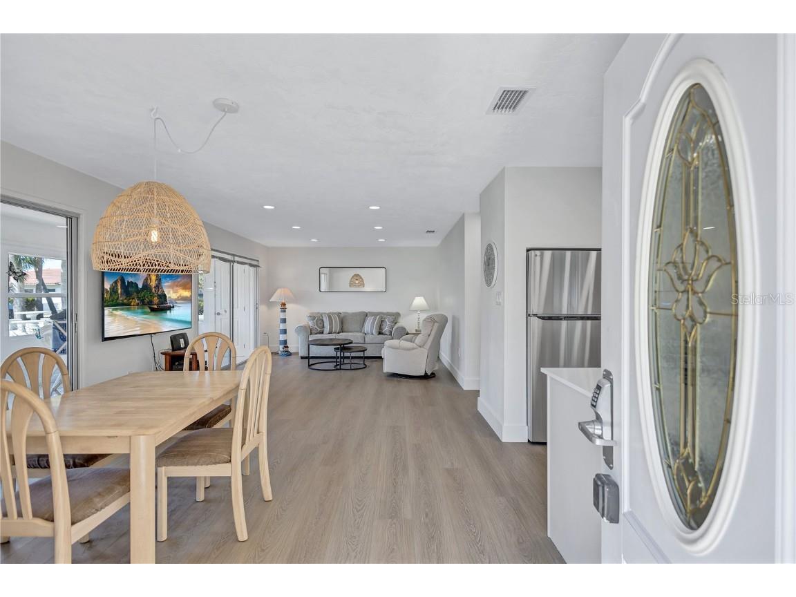 185 Vista Hermosa Circle Sarasota FL 34242 A4667525 image3