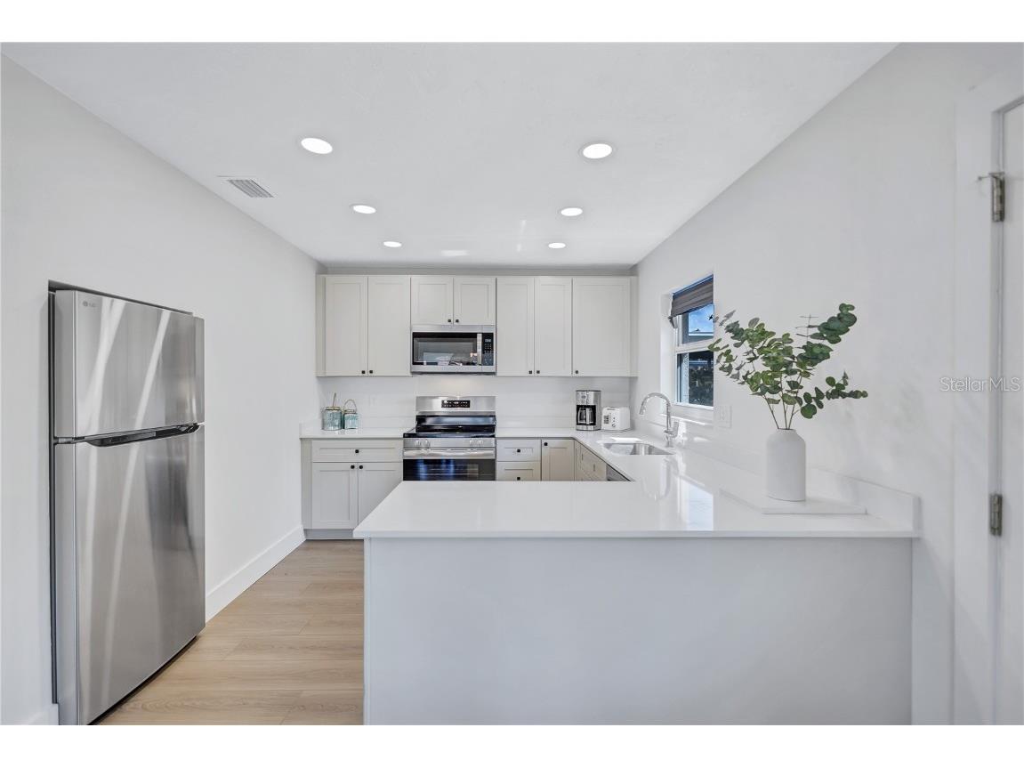 185 Vista Hermosa Circle Sarasota FL 34242 A4667525 image9