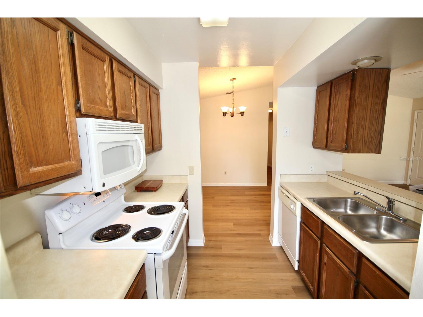 185 Waterfall Way #201 Altamonte Springs FL 32714 O6394197 image8
