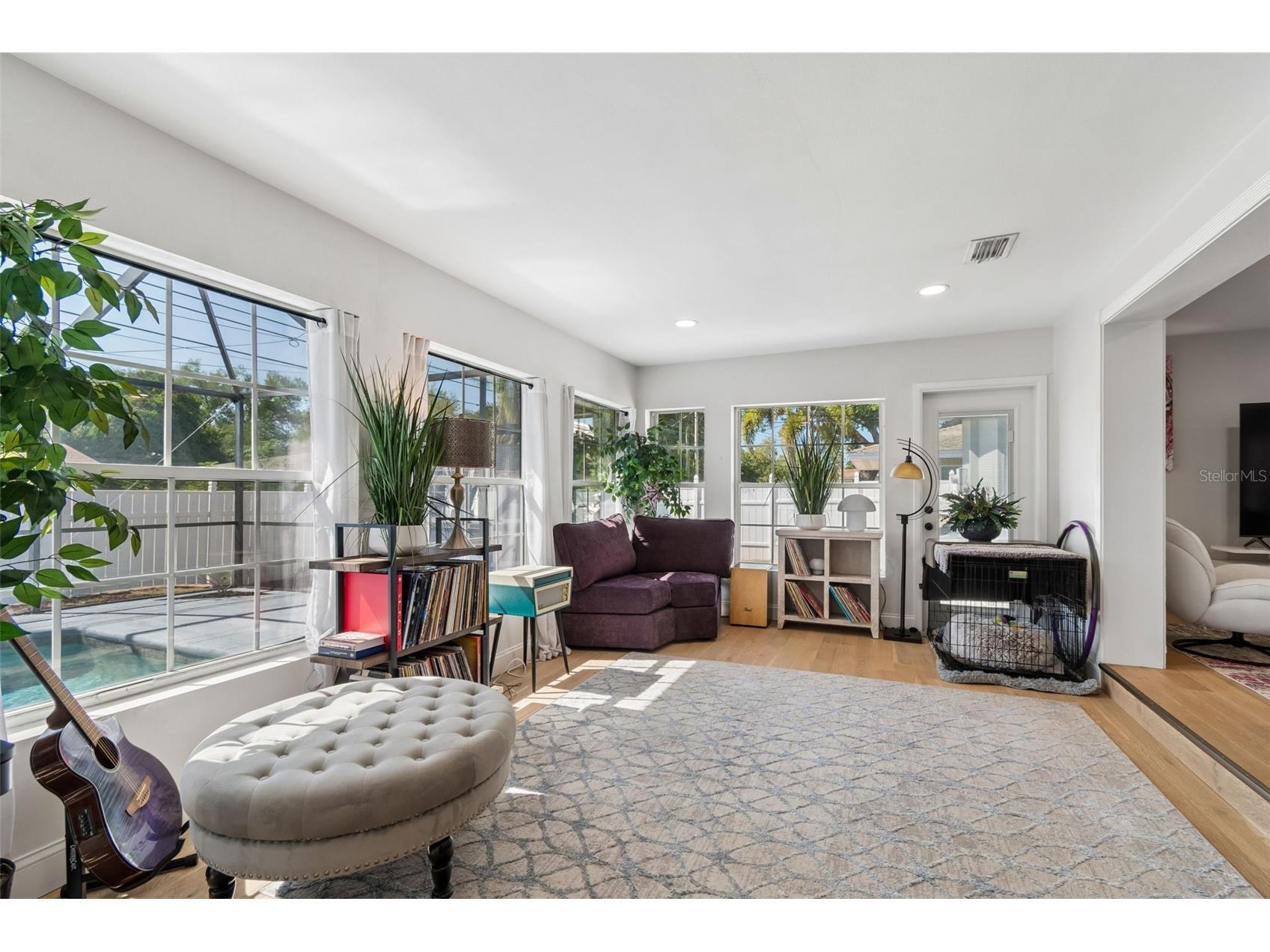 1850 Lombardy Drive Clearwater FL 33755 TB8498213 image16