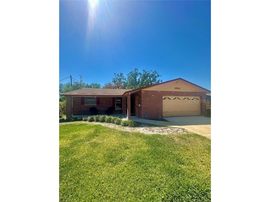 1850 Oklahoma Avenue NE Saint Petersburg FL 33703 TB8366635 image1