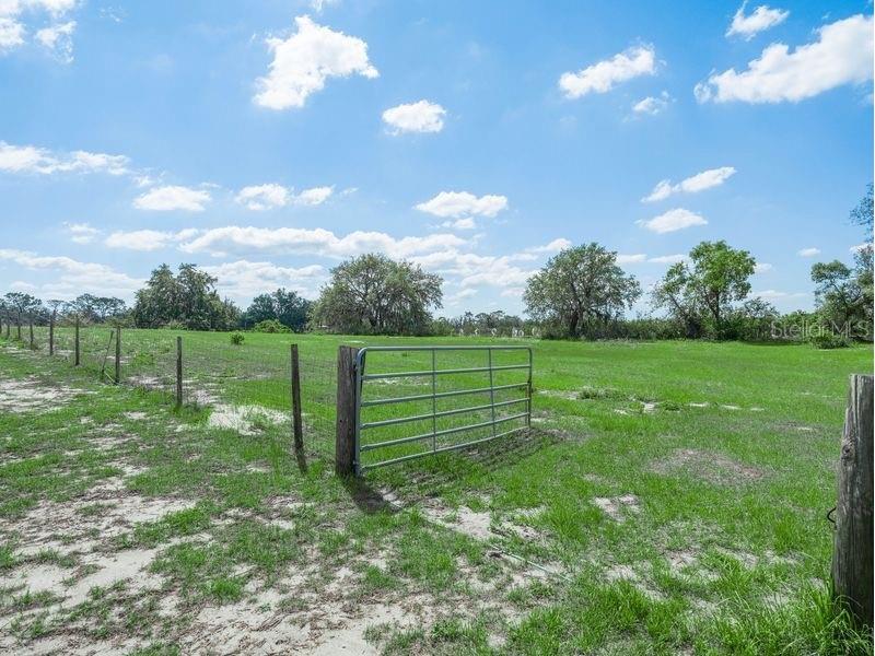 1850 S Lake Reedy Boulevard Frostproof FL 33843 P4934794 image31