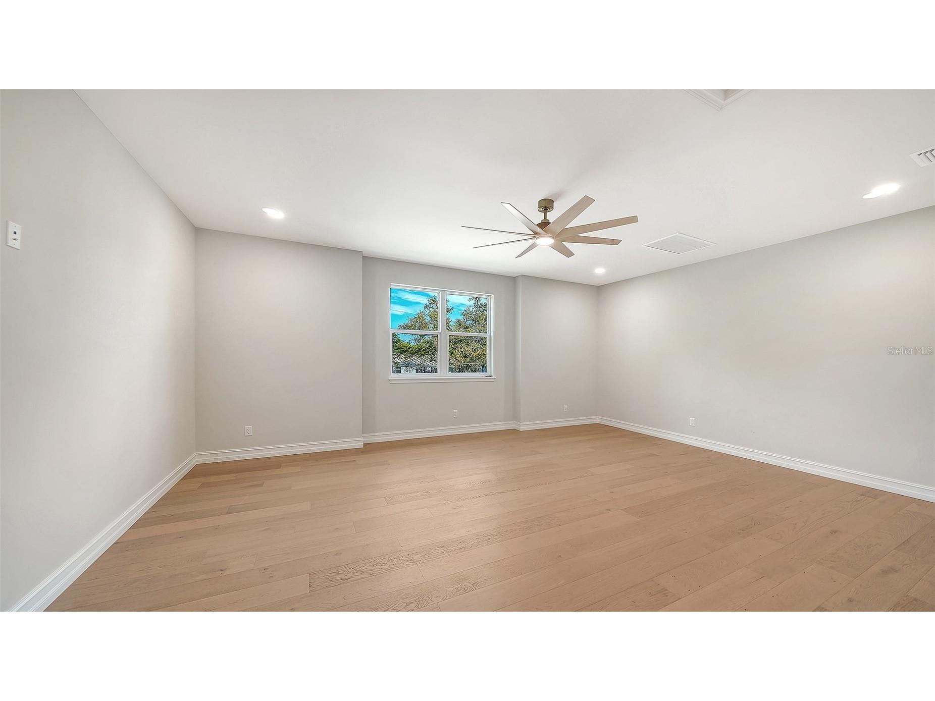 1850 Webber Street Sarasota FL 34239 A4686673 image25