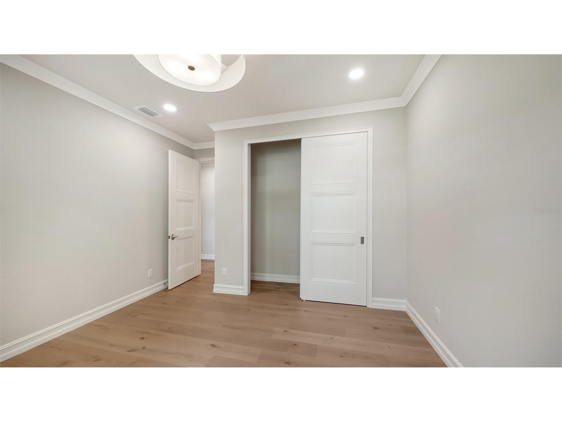 1850 Webber Street Sarasota FL 34239 A4686673 image42