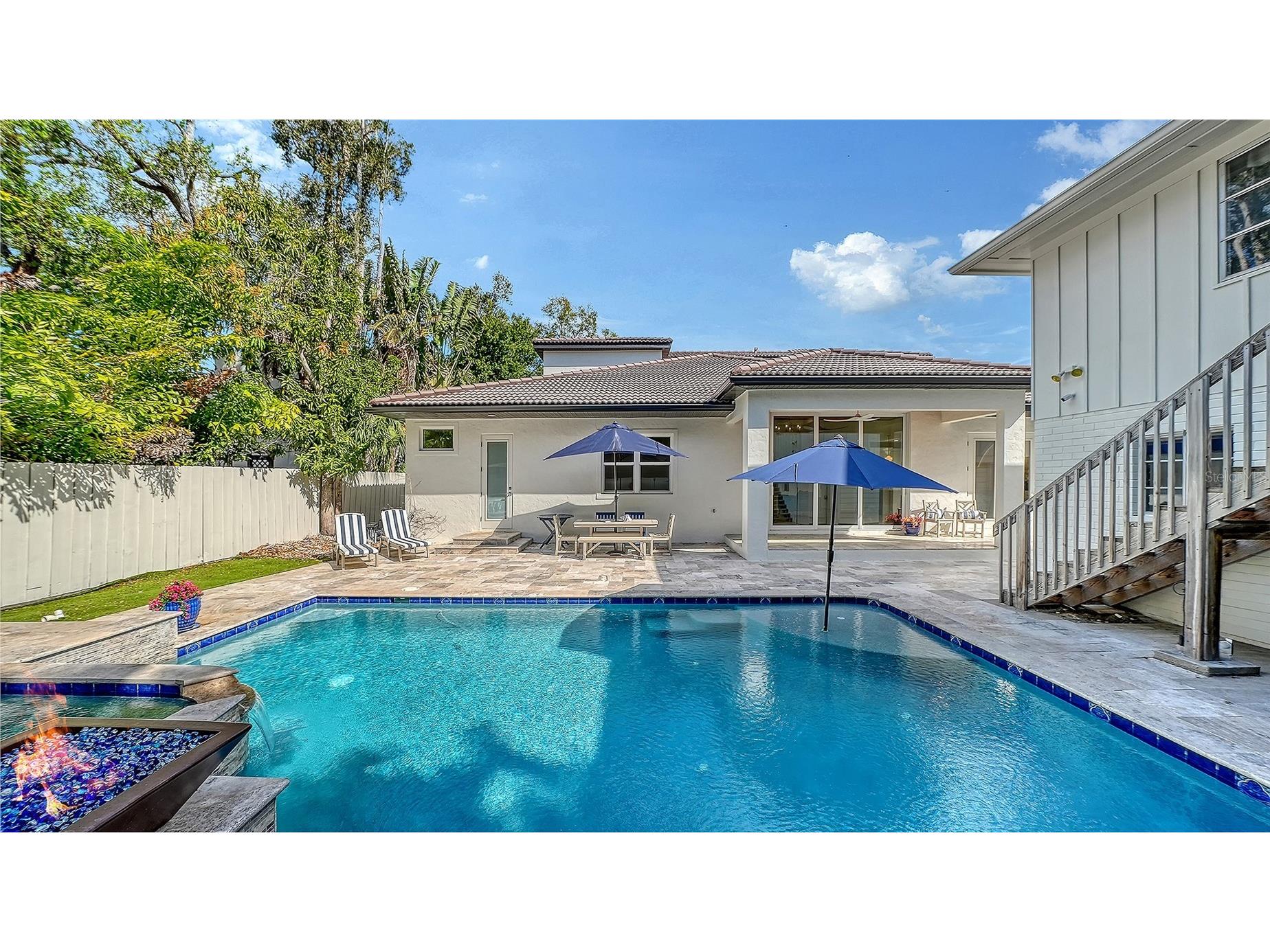 1850 Webber Street Sarasota FL 34239 A4686673 image64