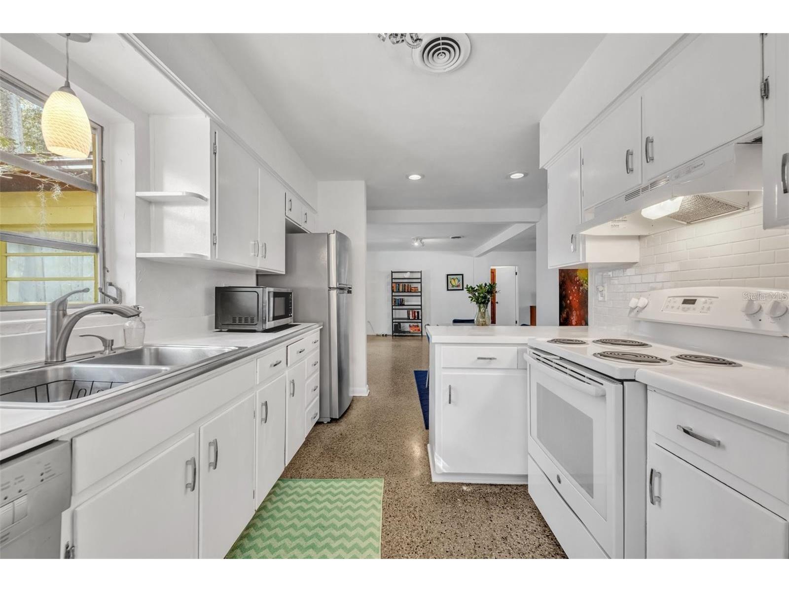 1850 Whitehall Drive Winter Park FL 32789 O6385792 image12