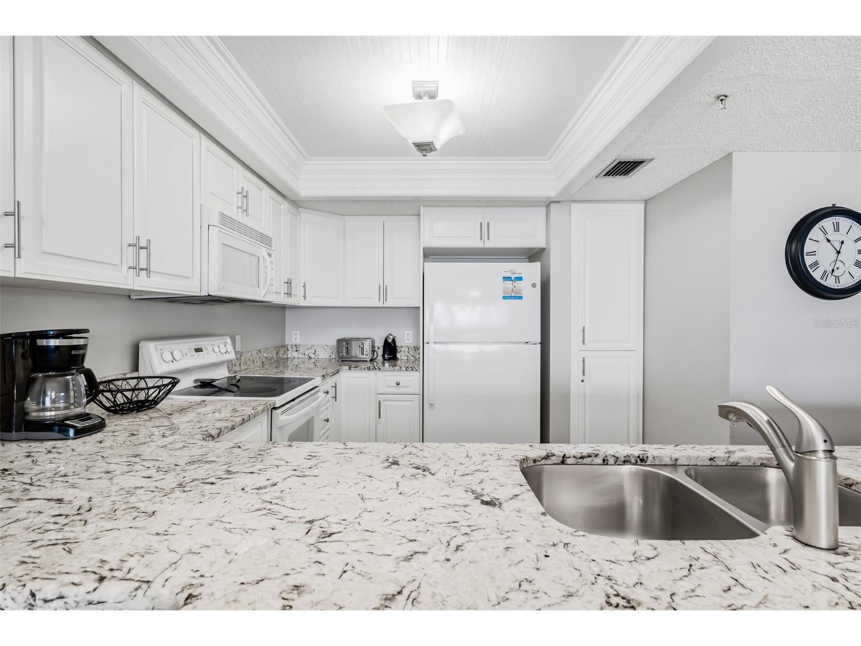 18500 Gulf Boulevard #404 Indian Shores FL 33785 TB8488982 image23
