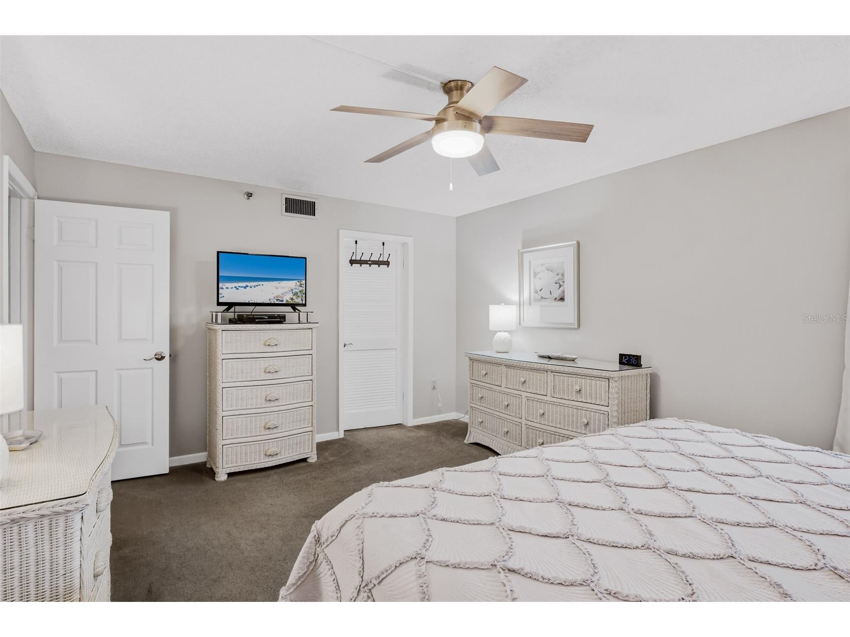 18500 Gulf Boulevard #404 Indian Shores FL 33785 TB8488982 image26