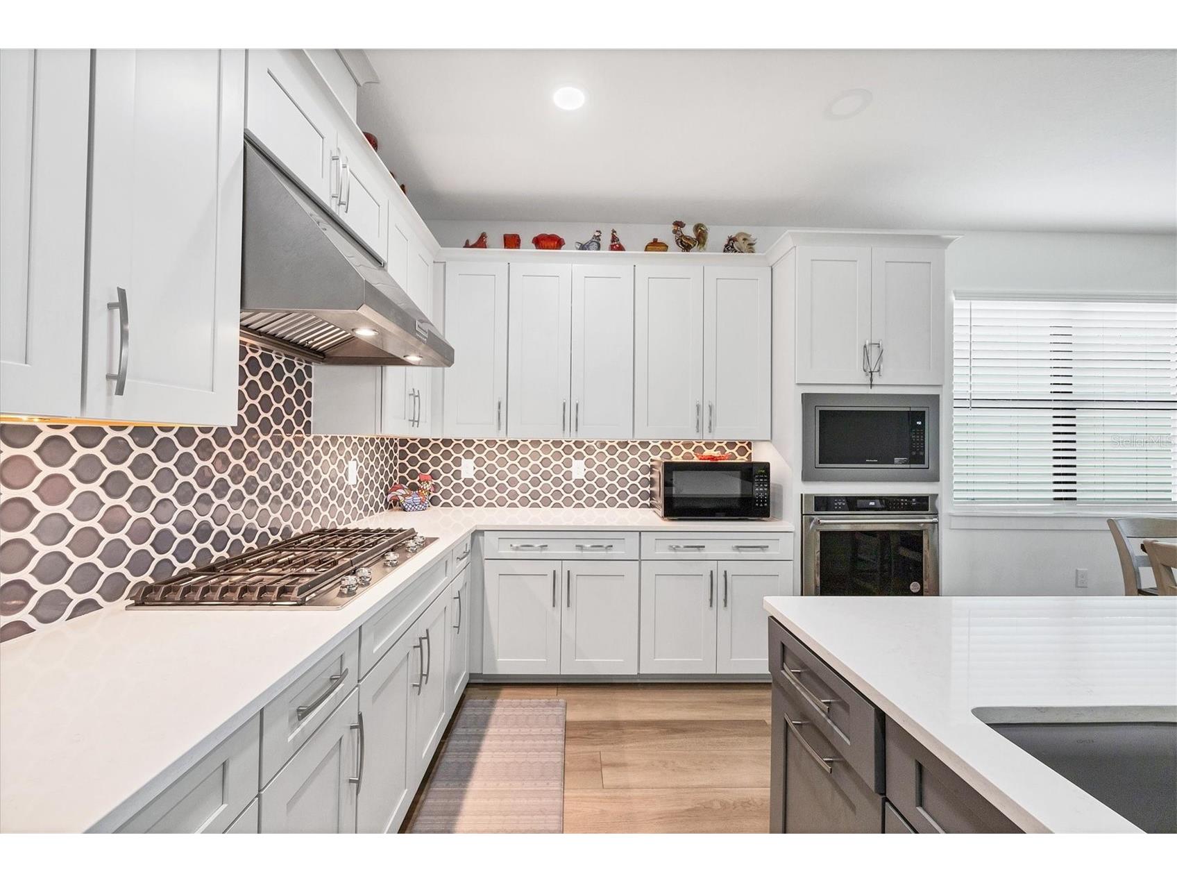 18500 Midsummer Place Venice FL 34293 A4678106 image11