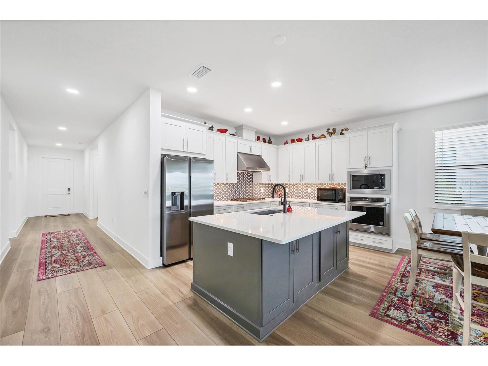 18500 Midsummer Place Venice FL 34293 A4678106 image2