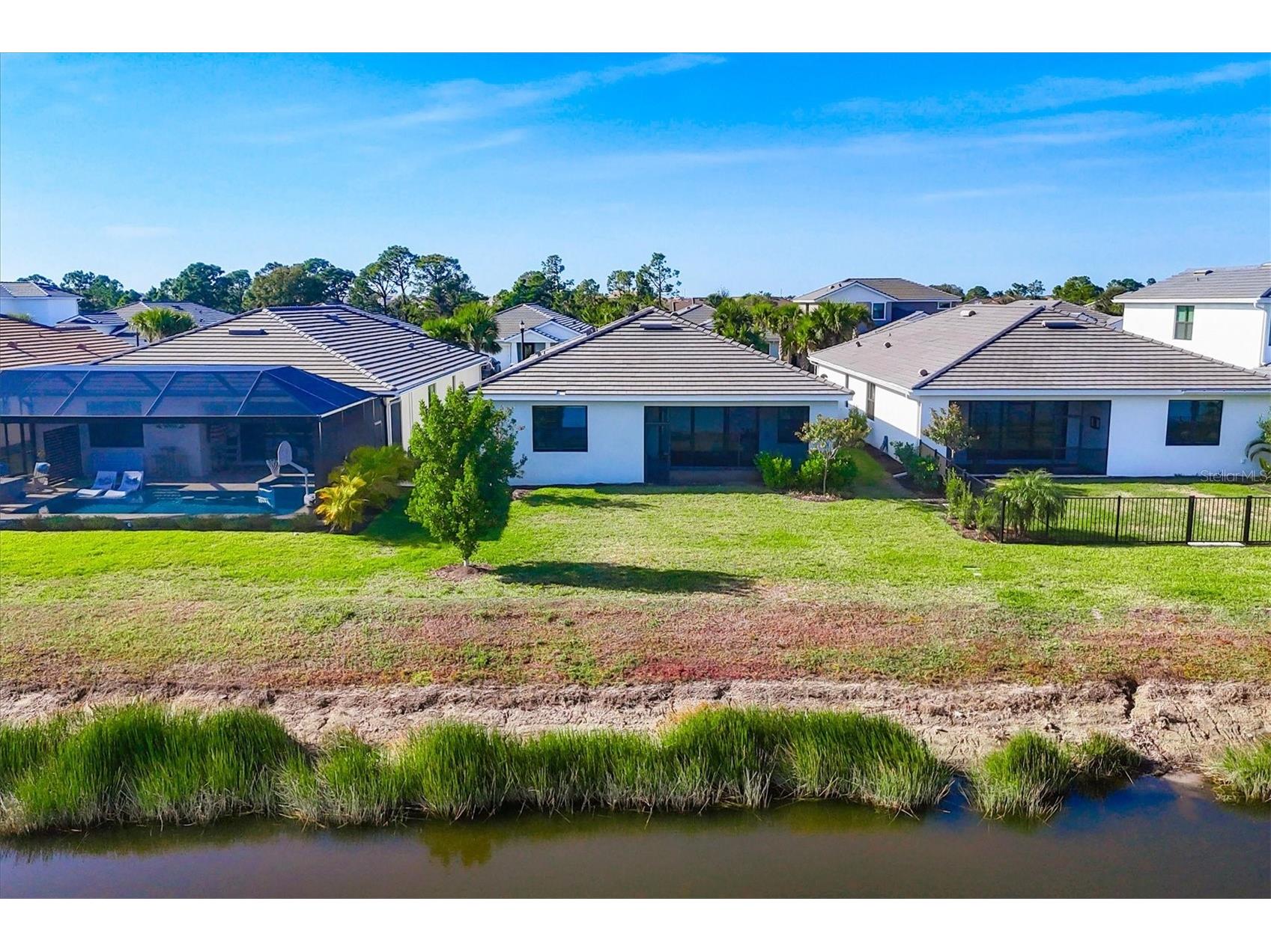 18500 Midsummer Place Venice FL 34293 A4678106 image36