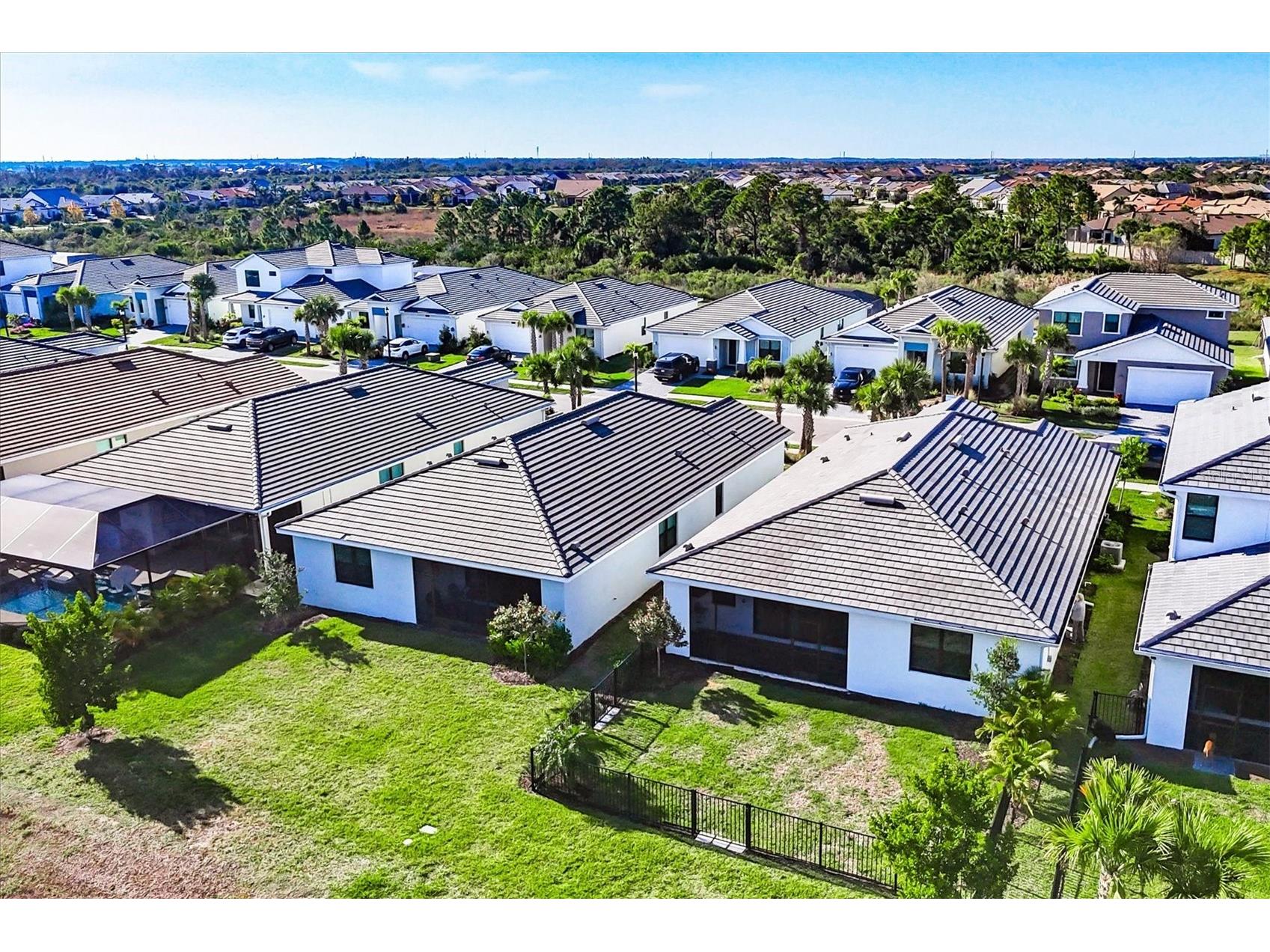 18500 Midsummer Place Venice FL 34293 A4678106 image37