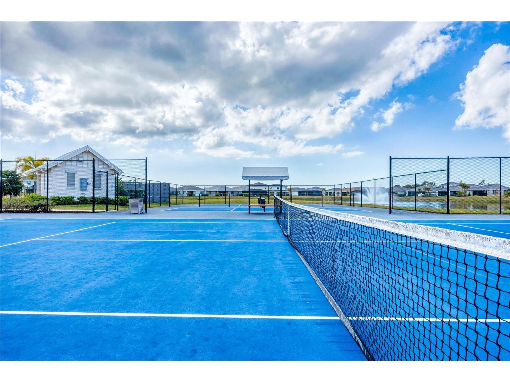 18500 Midsummer Place Venice FL 34293 A4678106 image67