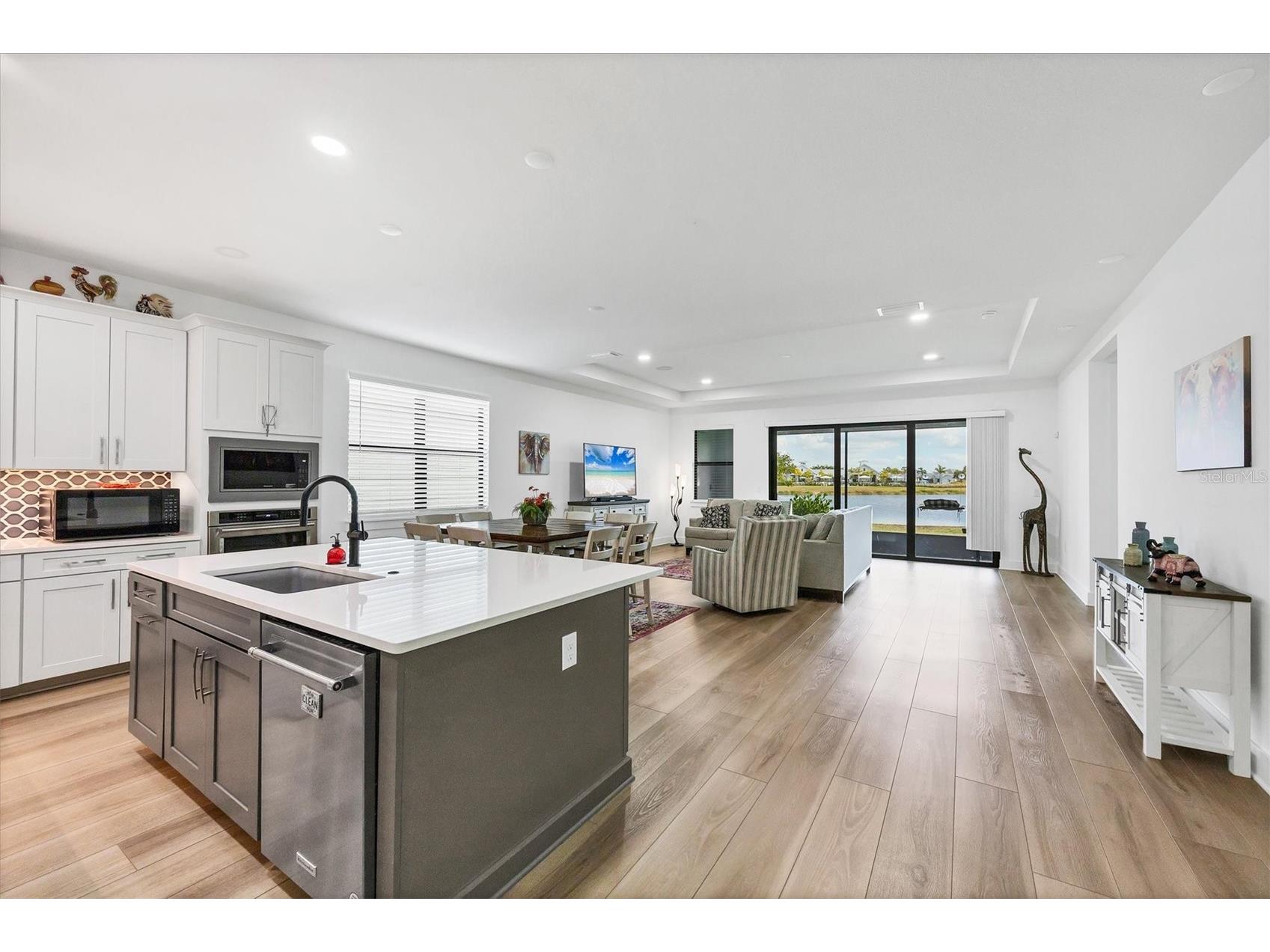 18500 Midsummer Place Venice FL 34293 A4678106 image9