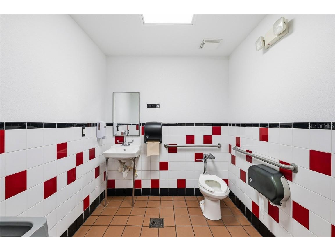 18500 Veterans Boulevard #4 Port Charlotte FL 33954 TB8461503 image15