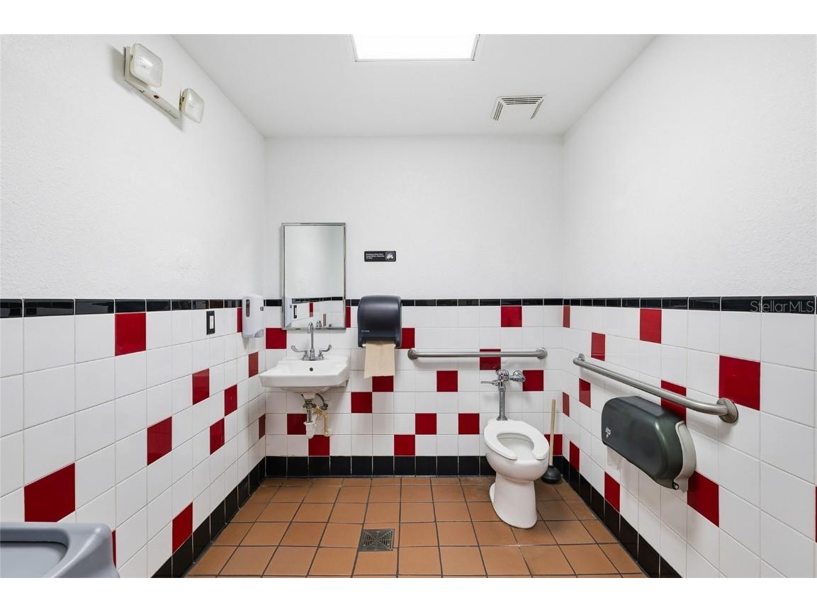 18500 Veterans Boulevard #4 Port Charlotte FL 33954 TB8461503 image16