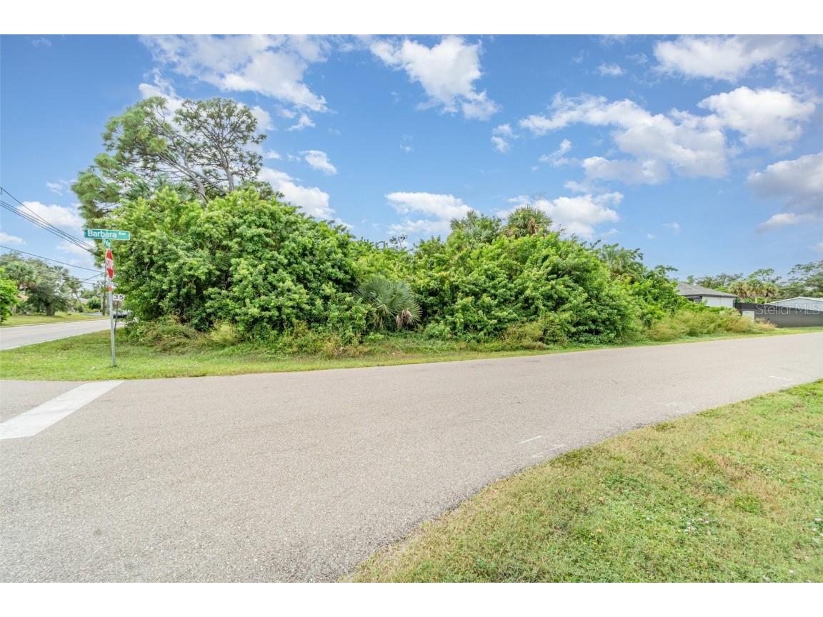 18503 Barbara Avenue Port Charlotte FL 33948 TB8438435 image10