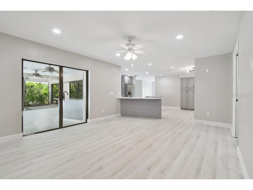 18504 Putters Place Tampa FL 33647 TB8402462 image11