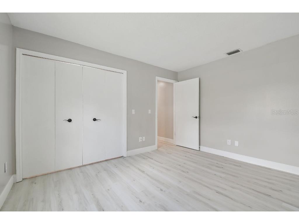 18504 Putters Place Tampa FL 33647 TB8402462 image22