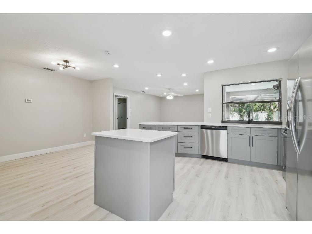 18504 Putters Place Tampa FL 33647 TB8402462 image7