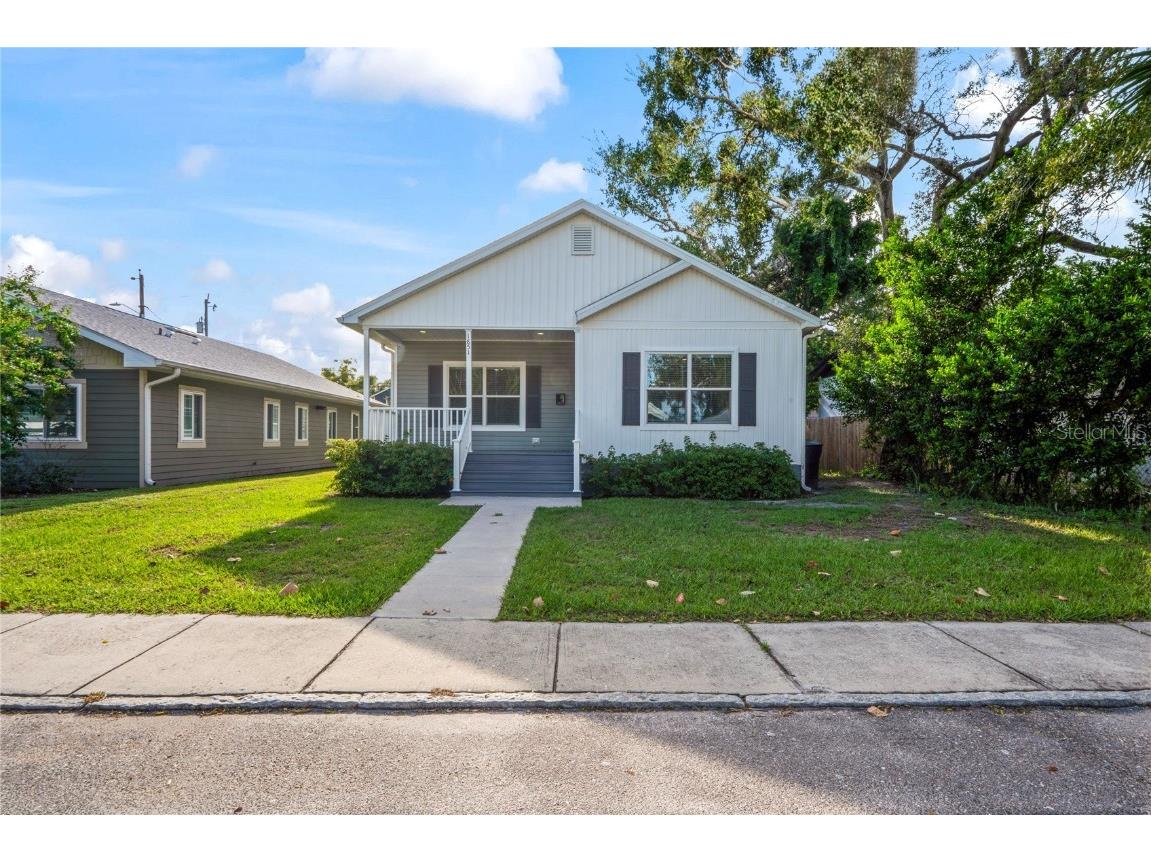 1851 13th Street S Saint Petersburg FL 33705 TB8423934 image1