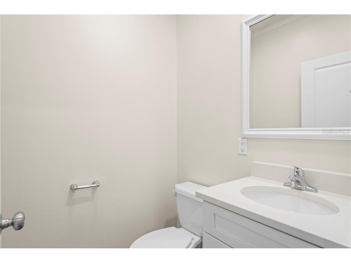 1851 13th Street S Saint Petersburg FL 33705 TB8423934 image17